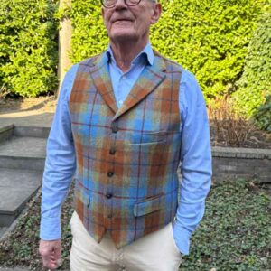 Harris Tweed Weste ''Wales'' In Gold Tartan