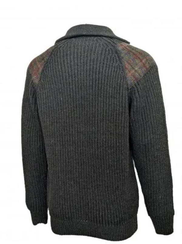 Grobstrickpullover mit Viertelreißverschluss (5 Gauge) und Harris-Tweed-Einsätzen, moosgrün