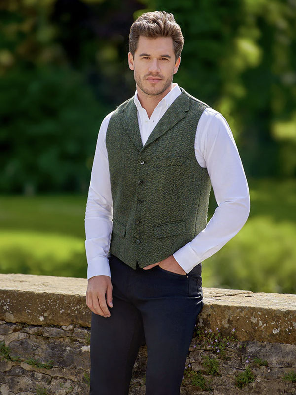 Harris Tweed Weste ''Wales'' In Green Island Herringbone