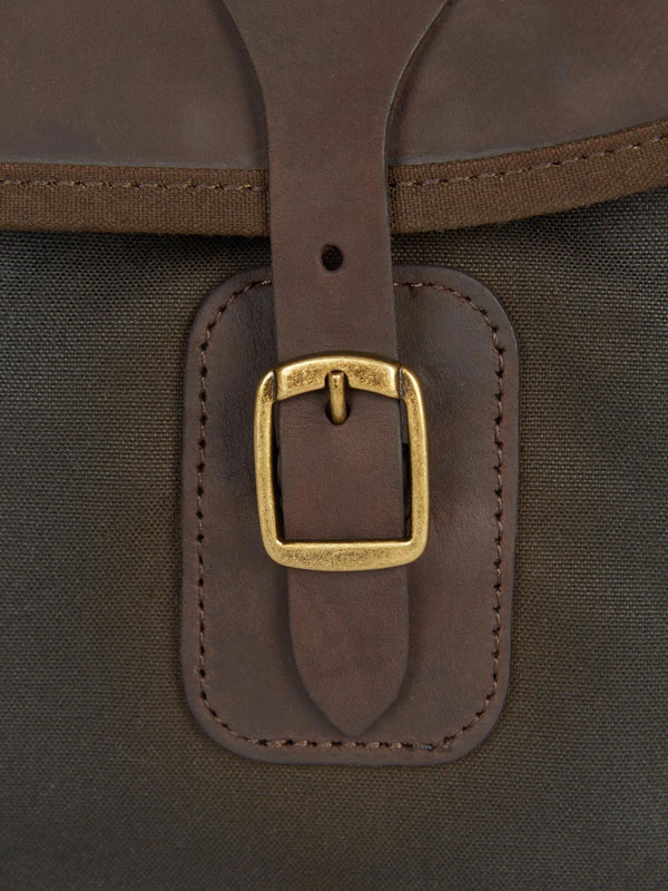 Barbour Tasche Wax Leather Tarras Olive