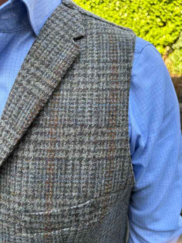 Harris Tweed Weste ''Wales'' In Greystone Overcheck