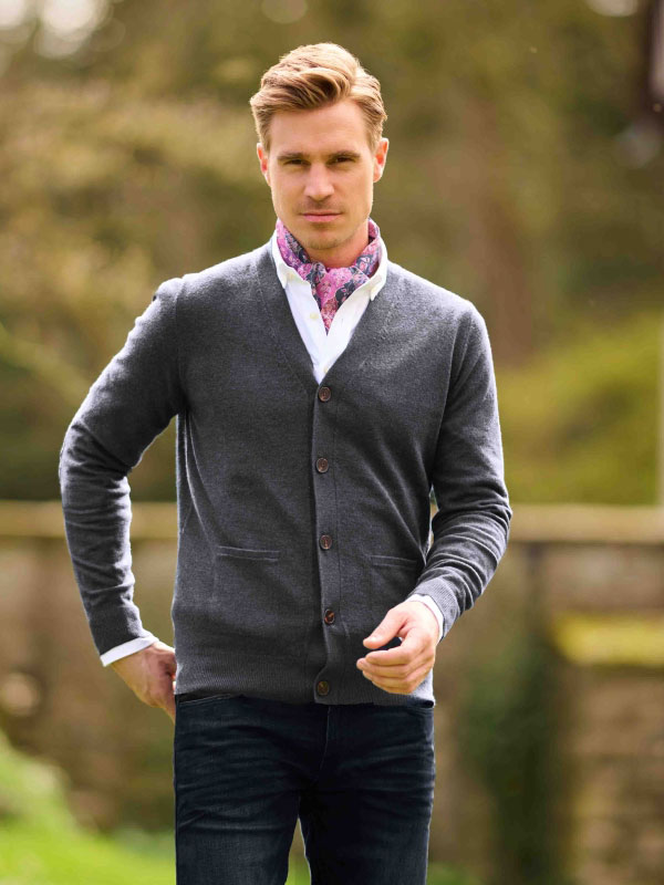 Herren Merino-Strickjacke ''The Cardigan'' In Charcoal