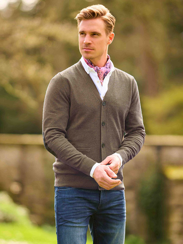 Herren Merino-Strickjacke ''The Cardigan'' In Nutmeg