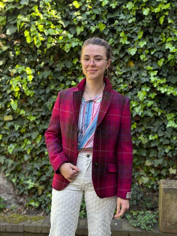 Harris Tweed Damenjacke Claire – Lila Kariert