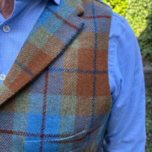 Harris Tweed Weste ''Wales'' In Gold Tartan