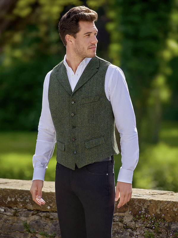 Harris Tweed Weste ''Wales'' In Green Island Herringbone
