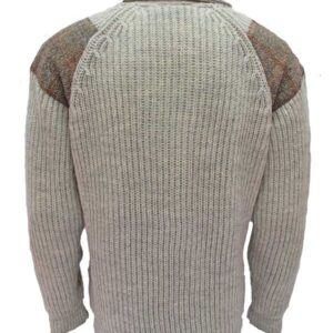 Grobstrickpullover mit Schalkragen und Harris-Tweed-Einsätzen, hellgrau, walisisch