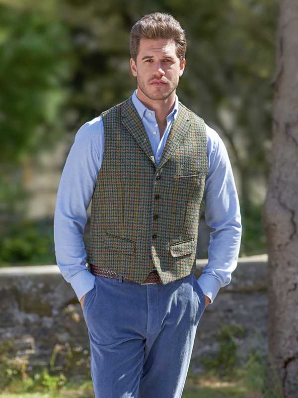 Harris Tweed Weste "Wales" In Green Castle
