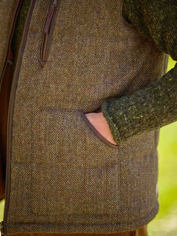 Gefütterte Harris Tweed Weste “Levi” Mit Leder Applikationen