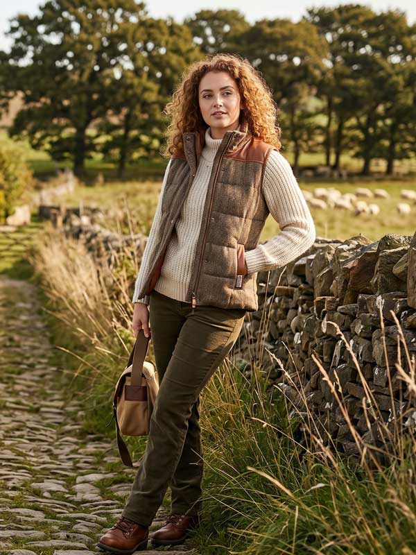 Harris Tweed Bodywarmer „Lisa“ In Evergreen