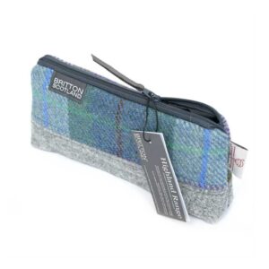 Kosmetiktasche aus Harris Tweed Highland Range, blau-grün kariert