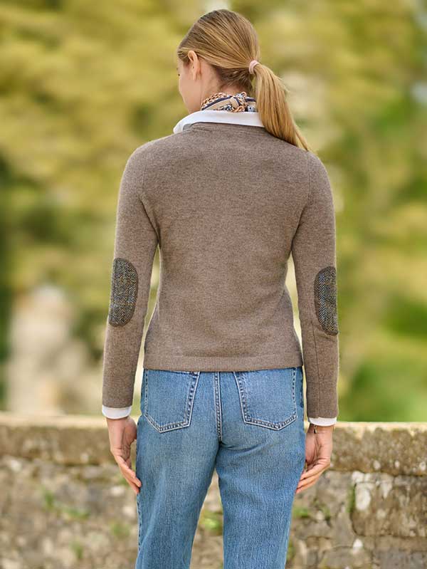 Merino Vest Mara The Cardigan Met Harris Tweed Details In Nutmeg