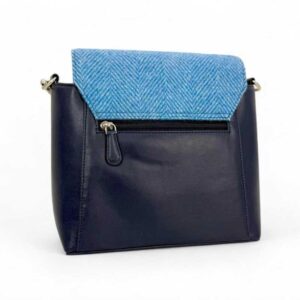 Harris Tweed Highland Messenger Bag in Himmelblau