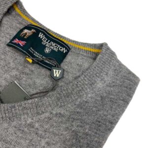 Herren Strickpullover ''Jack'' In Cloud Grey Mit Harris Tweed Applikationen