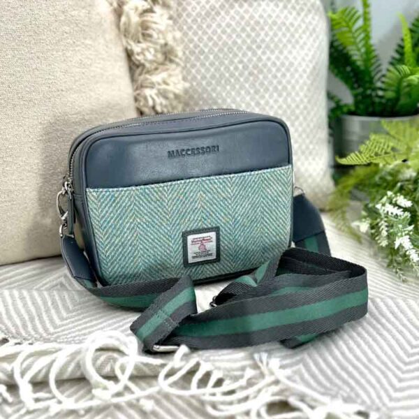 Harris Tweed Kameratasche in Türkis-Fischgrätmuster