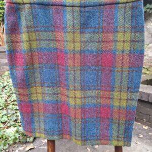 Bleistiftrock Aus Harris Tweed in Candy Check