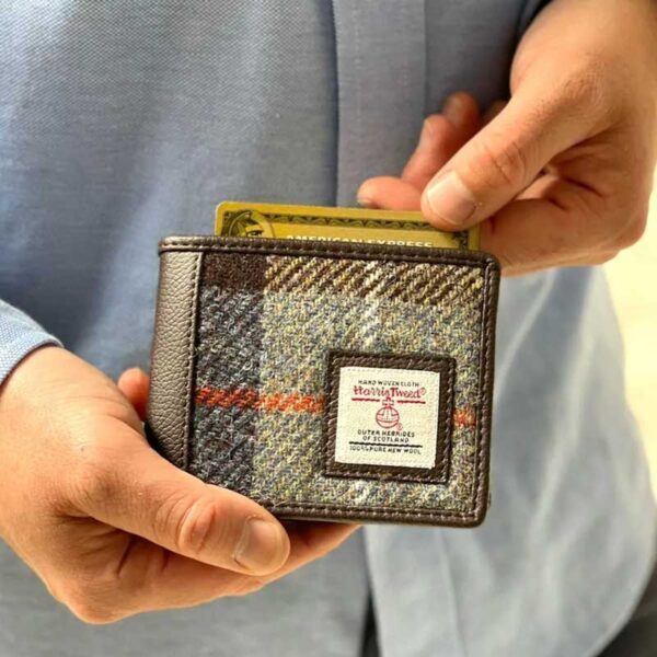 Harris Tweed Bifold Geldbörse in Blau-Braun kariert