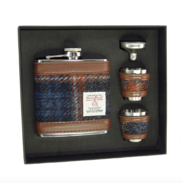 Harris Tweed Flachmann-Geschenkset in Rostrot-Overcheck
