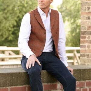 Harris Tweed Weste "Wales" In Rust Overcheck