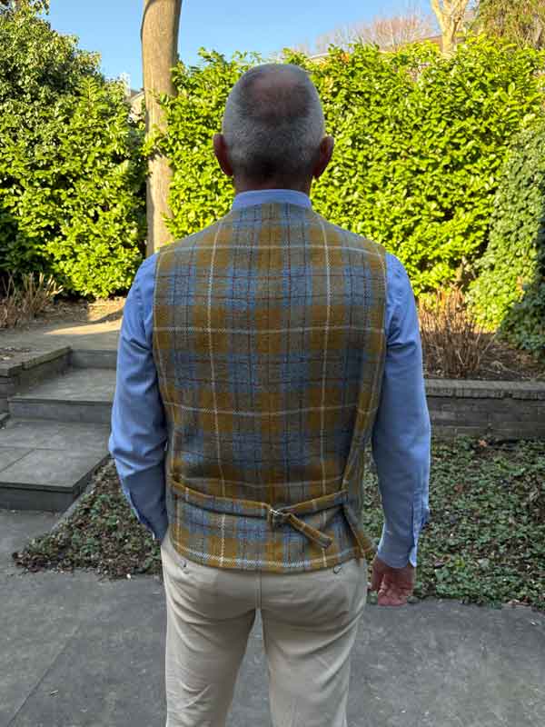 Harris Tweed Weste ''Wales'' In Amber Check