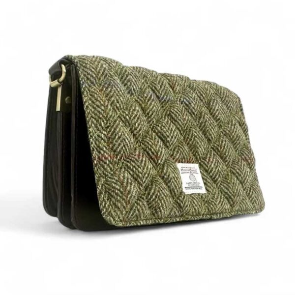 Harris Tweed Stepp-Schultertasche in Country Green