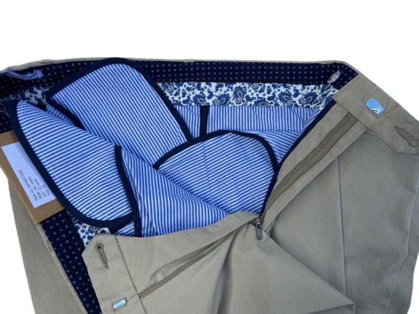 Wellington Chino, Mr. Jones katoenen broek licht geel