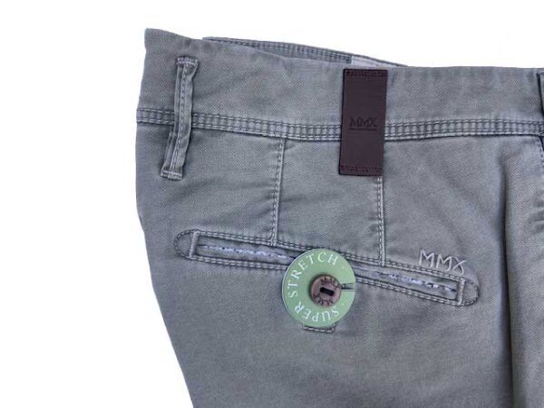 MMX CHINO, KATOENEN BROEK MET STEEKZAKKEN, LICHT OLIJF