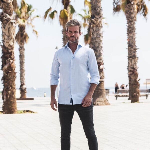 Tomasso Hellblauer Twill – Cutaway Hemd