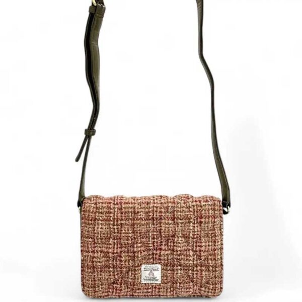 Harris Tweed Stepp-Schultertasche in Ahorn