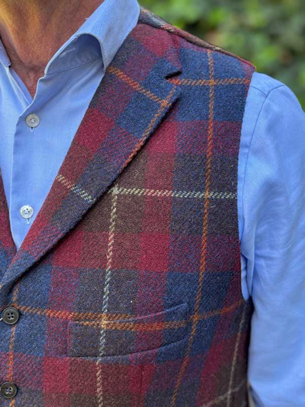 Harris Tweed Weste "Wales" In Berry Check