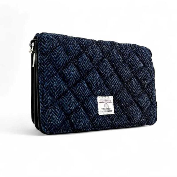 Harris Tweed Stepp-Schultertasche in Blau