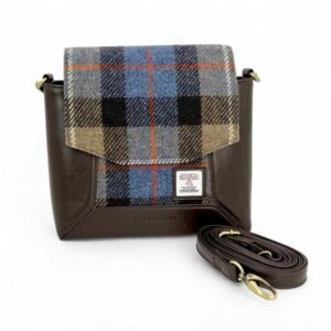 Harris Tweed Highland Messenger Bag in Blau/Braun kariert