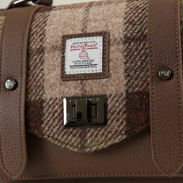 Harris Tweed Clutch, The Leather Medium Satchel, Islander, Kastanientartan