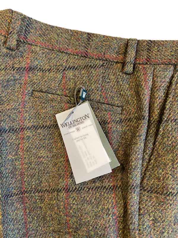 Harris Tweed Hose ''Mr. Miller " Im Green Overcheck