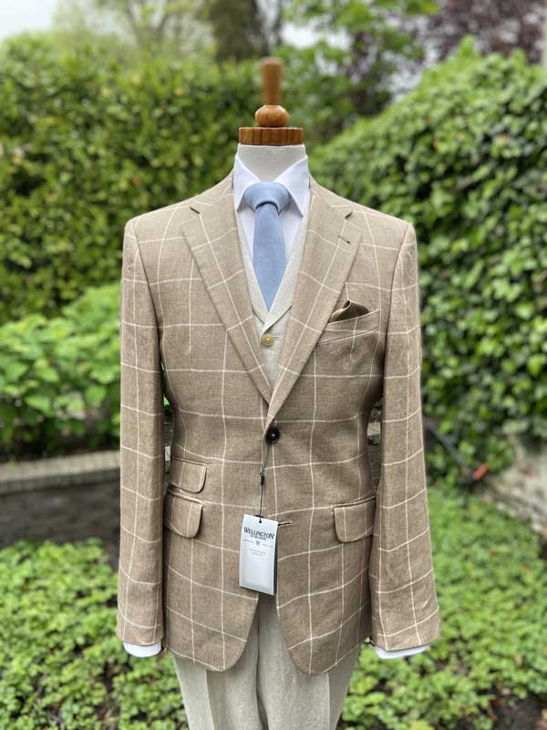 Sommersakko im Beige Check