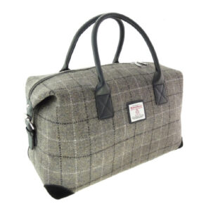 Harris Tweed „Esk“ Reisetasche in Nerz mit schwarzem Karomuster